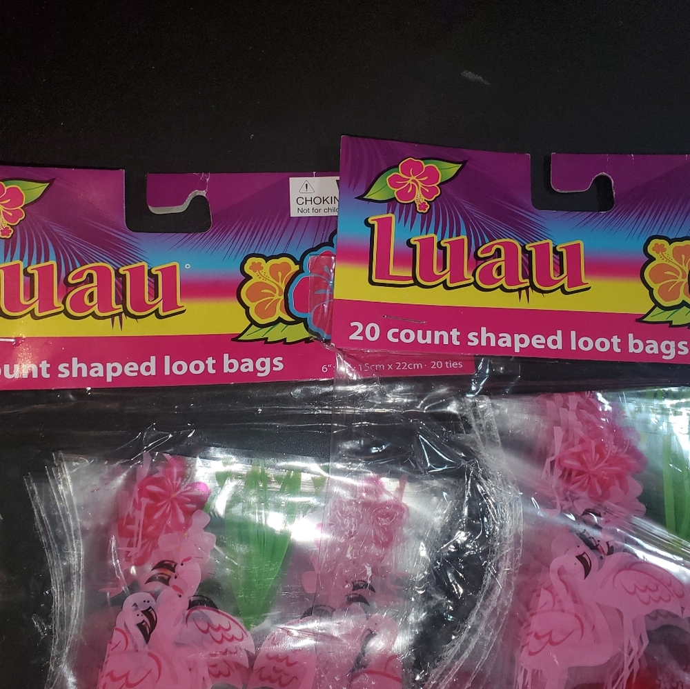 Luau Flamingo Loot Bags 4 Sets - Picture 3 of 3